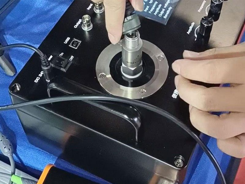 怎么调节超声波振动筛的振幅？