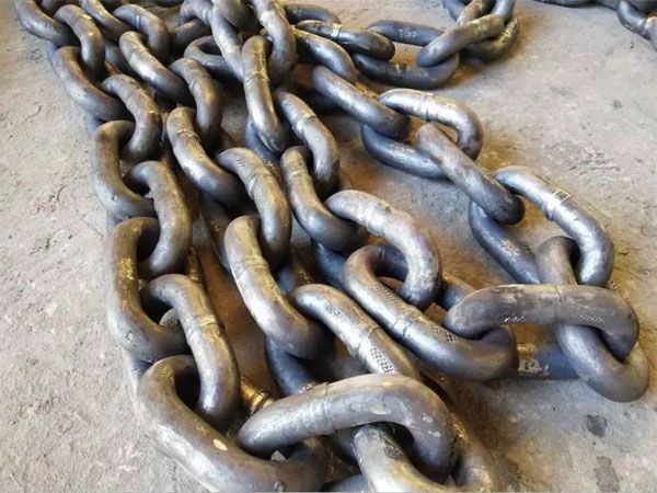 提升机链条摆动故障分析与解决方案