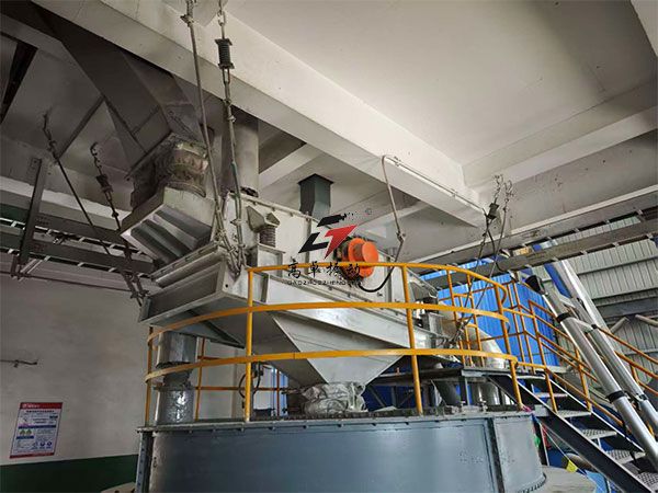 水泥直线振动筛用户现场